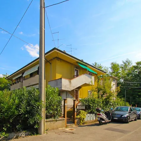 Apartment Locazione Turistica Lario Peschiera del Garda
